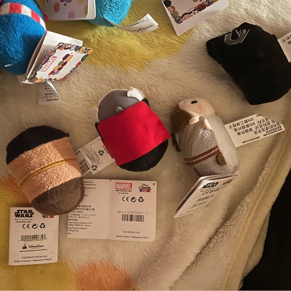 14 Disney Tsum Tsum small plush toys , brand new with complete tags on - Picture 4 of 6